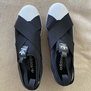 NIB adidas shoes superstar slip ons